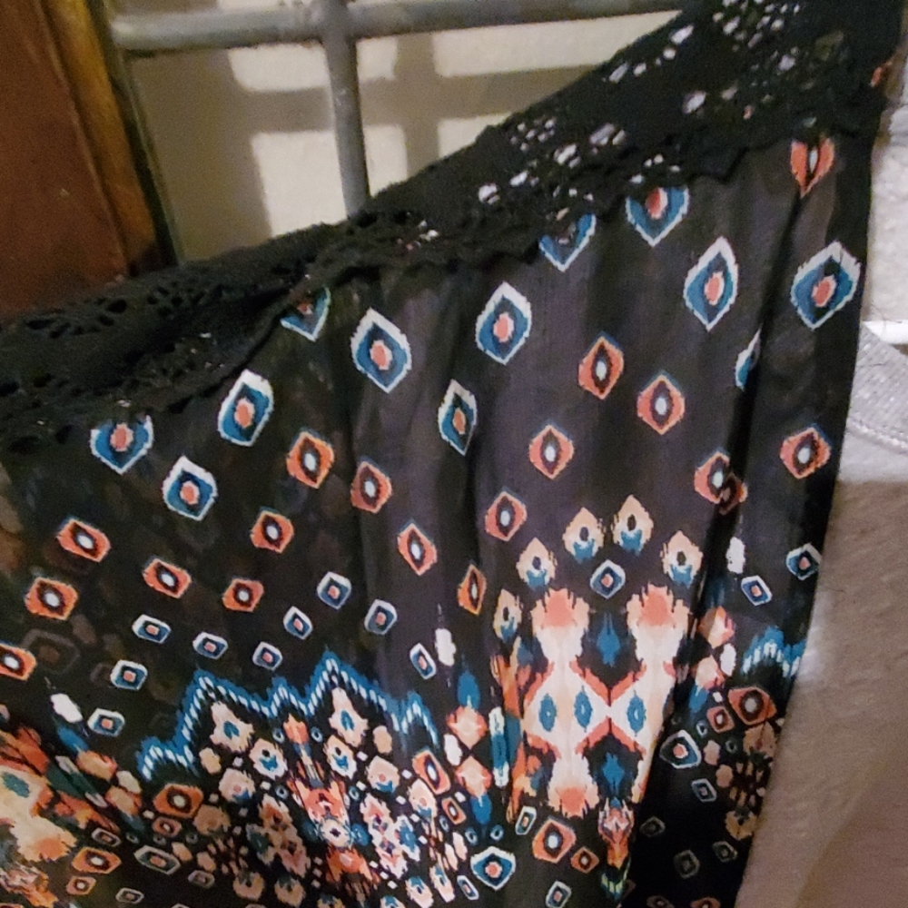 Cover up - Picture 3 of 3